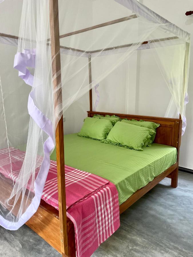 Jungle Escape Hiriketiya Hotell Dikwella Eksteriør bilde